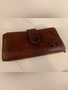 Buxton Brown Leather Wallet